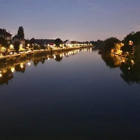 Ap101 Disneyland A 15 Min En Voiture, Lagny Au Coeur De Centre Ville, 30 Min A Paris En Voiture Eksteriør bilde